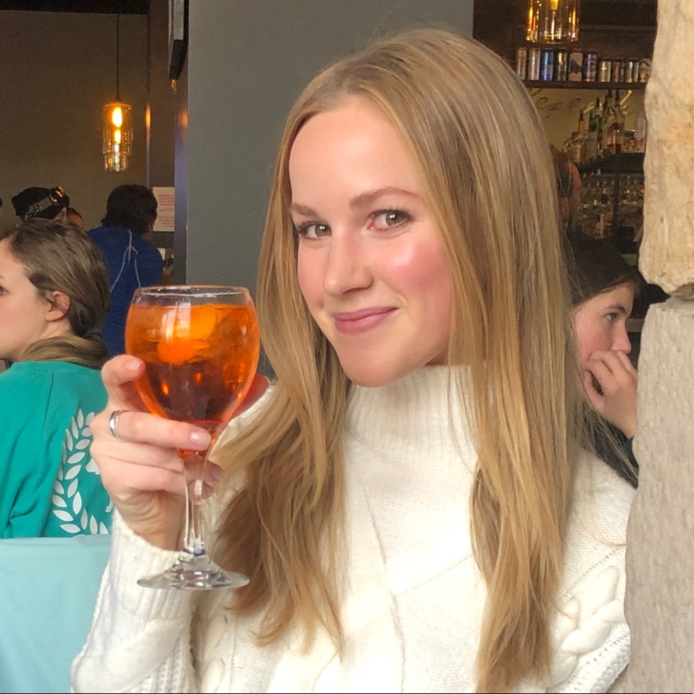 Meet your Posher, Hannah